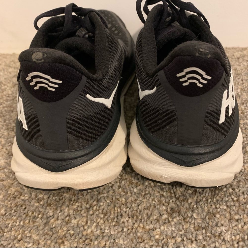 HOKA one one Clifton 9 running sneakers black white 11B woman’s unisex walking - Picture 13 of 13